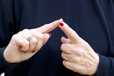 HSBC UK will offer British Sign Language training for beginners to its employees