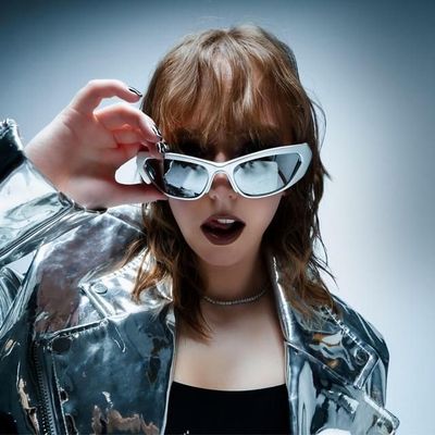 GIRL’S GIRL: The Song’s Conception and Impact