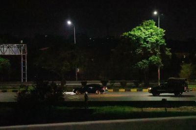 Pakistan lifts central Islamabad lockdown as prospects dim for US-Iran talks