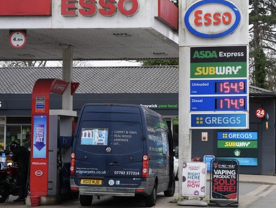 UK Issues Grim Warning: Economic Impact of Iran War Expected to Last Through Christmas 2026