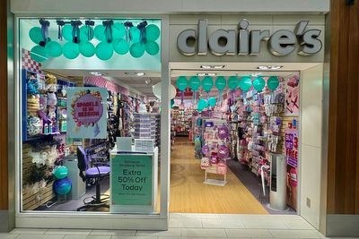 Claire’s immediately shuts all UK stores as fashion chain goes bust