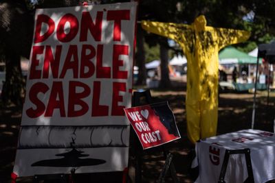 California's fight over pipeline tests state's right to push back against Washington during war