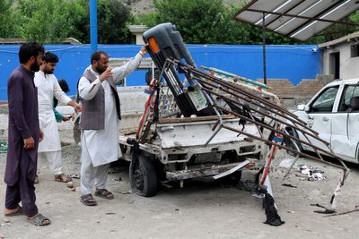 Seven killed and dozens injured in first Pakistan strikes on Afghanistan since peace talks, officials say