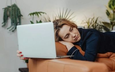 The 9 “Healthy” Habits That Are Actually Making Women More Tired