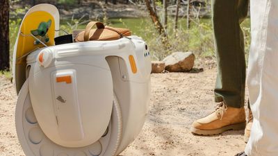Exclusive: Piaggio Fast Forward is back with another Star Wars cargo robot — and this time it gets a Grogu makeover