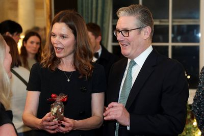 Starmer says he’s ‘thankful every day’ for wife Victoria ahead of Commons vote on Mandelson row