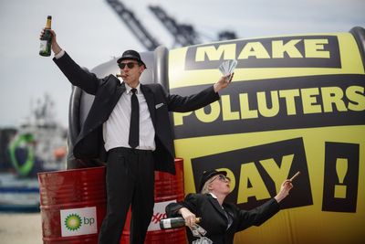 First global meeting of climate ‘coalition of the willing’ focuses on the one big problem holding back action