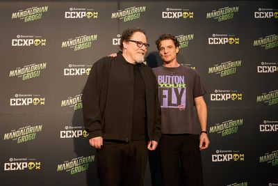 Pedro Pascal is moved to tears on his second visit to CCXP Mexico pop culture convention