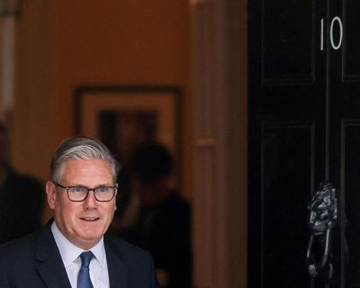 Starmer tells MPs to ‘fight together’ before critical day for his premiership