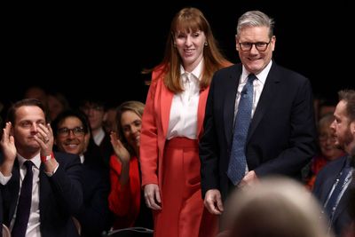 Starmer latest: PM could bring Rayner back into Cabinet to avoid Labour leadership challenge