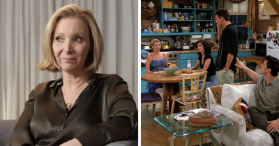 Lisa Kudrow Makes Scathing Claims about The ‘Friends’ Writers