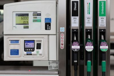Tesco to offer cashback on fuel as petrol and diesel prices continue to soar