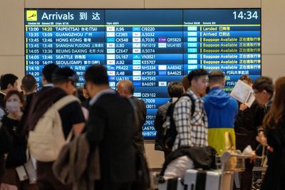 Airport to trial humanoid robots as baggage handlers