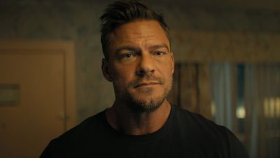 Forget The Rumored Cast For Alan Ritchson’s Survival Competition Show, I’m Mad About The Alternates