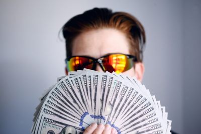 8 Real Ways to Earn Money Online That Pay More Than Beer Money