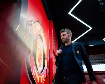 Manchester United and the Carrick conundrum