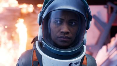 Aphelion review: "Life is Strange creator's Uncharted-like sci-fi adventure fails to land"