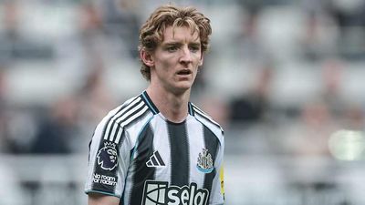 Chelsea ‘Rival’ Arsenal, Liverpool in Competitive Anthony Gordon Transfer Battle