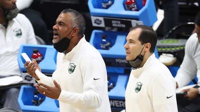 Ex-Kansas State Coach Jerome Tang Returning to Baylor As an Assistant