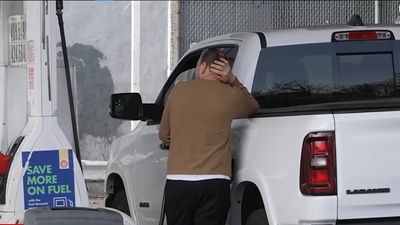 US Petrol Prices Hit Four-Year High? Reports Claim Gridlock Over Reopening of Strait of Hormuz Sent Cost to $4.18 a Gallon