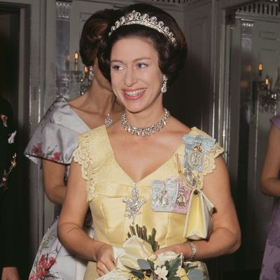 Former Lady-In-Waiting Reveals Princess Margaret’s Legendary “Glorious” Picnics Involving Butlers And Private Planes