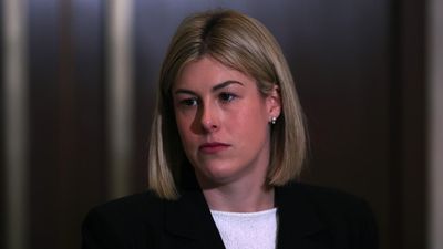 Election pitch to cap pay of public service 'fat cats'