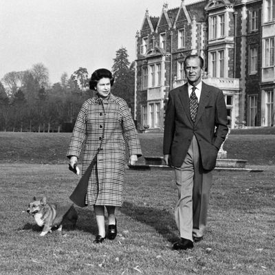 Queen Elizabeth Enjoyed The "Simplicity" Of This Household Chore
