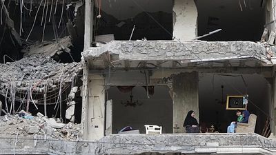 Israeli strikes kill eight in southern Lebanon, including three rescue workers