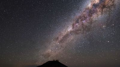 Starbirth shuts down 40,000 light-years from the Milky Way's core — and astronomers don't know why