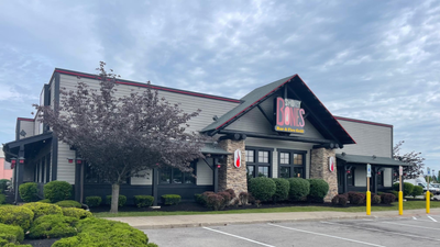 What Happened to Smokey Bones? Inside the BBQ Chain's Chapter 11 Bankruptcy and Sudden Nationwide Closures