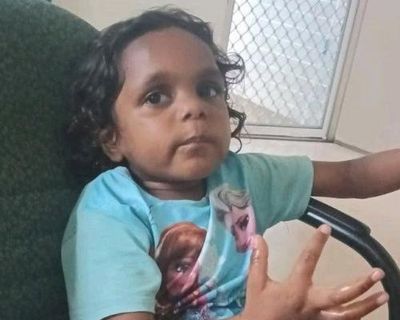 Police believe man suspected of abducting five-year-old Aboriginal girl is being helped by some in the community