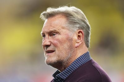 Glenn Hoddle reveals he offered to manage Tottenham with Ossie Ardiles before Roberto De Zerbi appointment