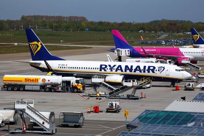 Ryanair boss warns European airlines could go bust if jet fuel prices remain high