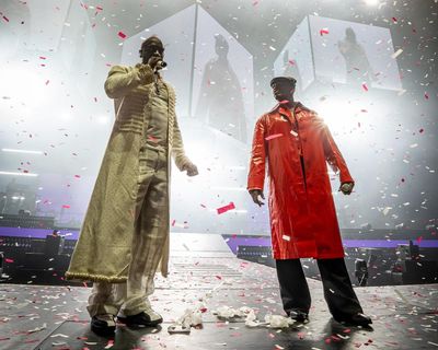 Ne-Yo and Akon review – joyous joint tour is like time-travelling to a messy night out in 2010