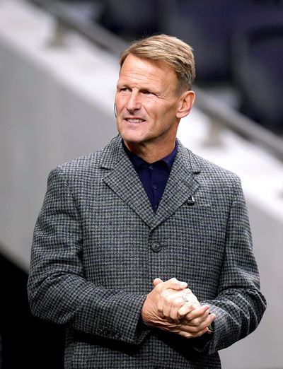Teddy Sheringham: Tottenham legend names 'absurd' decision which triggered relegation slide