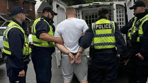 Ahmadi Religion of Peace and Light at centre of major Crewe raid involving 500 police officers