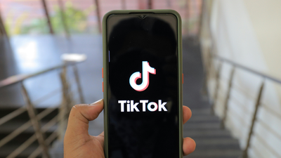 TikTok Star Noah Beck’s Family Is Under the Microscope and The News Is Horrifying