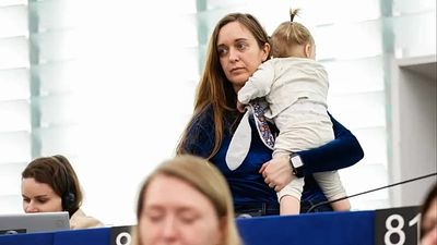 MEPs with new-borns can delegate their vote – but only if they are women