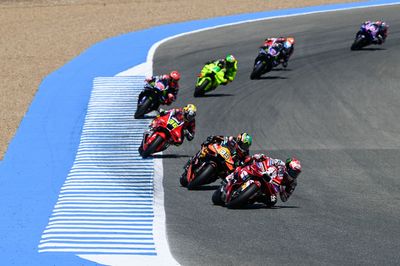 Manufacturers stand up to Liberty in Jerez as MotoGP changes negotiating tact