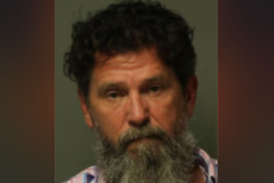 Small-town Virginia mayor arrested for allegedly showing up drunk at scene of train derailment