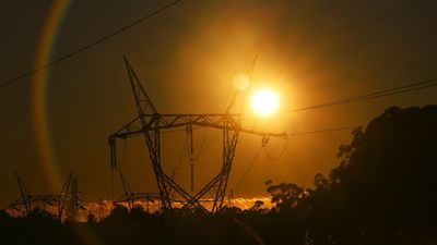 Batteries undercutting gas, keeping lid on power bills