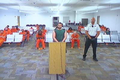 New report details suspect's worsening behavior before 2 USF students' killings