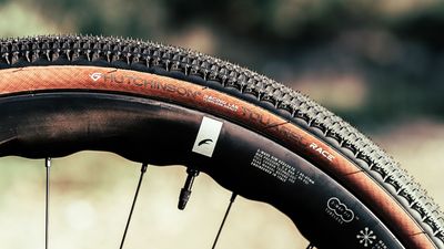 The amalgamation I’ve been waiting for: Hutchinson fuses speed with brilliant all-round tread in the Touareg Race tyre