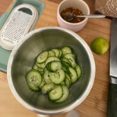 I've tried HexClad's pans and knives – but my favourite thing from the brand is this under £100 star buy that I use 3 times a day