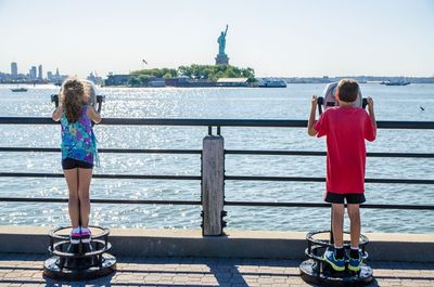 A Once-in-a-Lifetime Summer: 9 Historic Trips to Take With Your Grandkids for America’s 250th