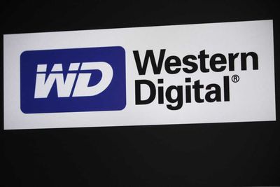 Dear Western Digital Stock Fans, Mark Your Calendars for April 30
