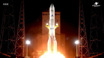 Europe's powerful Ariane 6 rocket launches 32 Amazon internet satellites to orbit