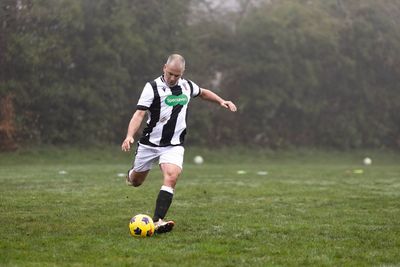 ‘We’re not talking about Wembley here’ Joe Cole recalls his match-winning turn as a Sunday League star
