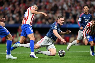 Diego Simeone makes Viktor Gyokeres dive claim over first Arsenal penalty against Atletico