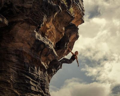 Creaky knees be damned – Charlize Theron is showing us what’s possible at 50